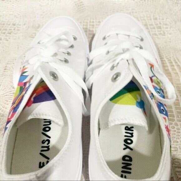 Converse‎ Chuck All Star Ox Pride Sneakers
